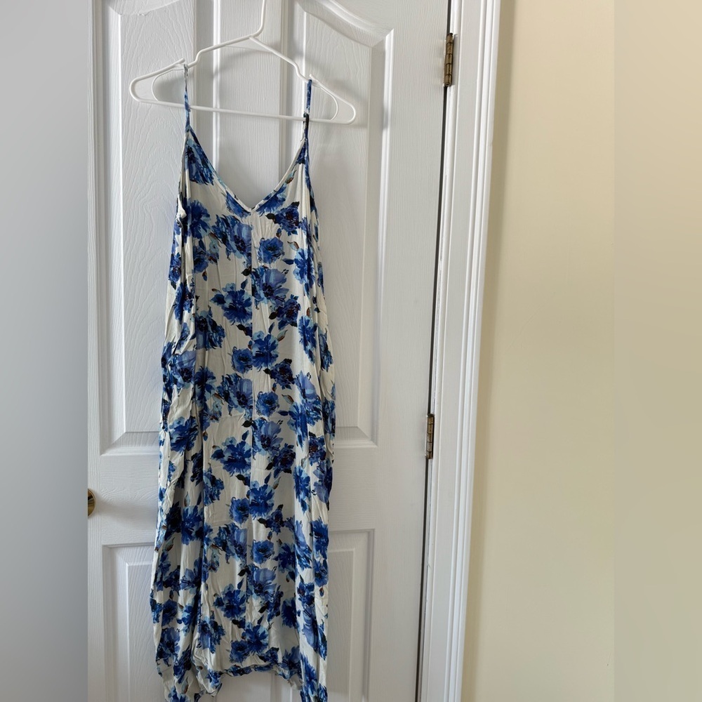 Lush Blue and White Floral Dress